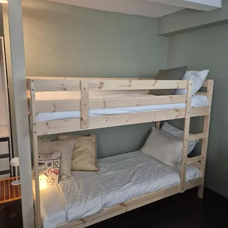 Amsterdam House * 잔드보르트