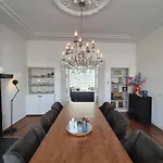 Amsterdam House *