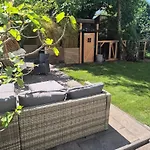 Amsterdam House *