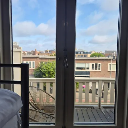 Amsterdam House