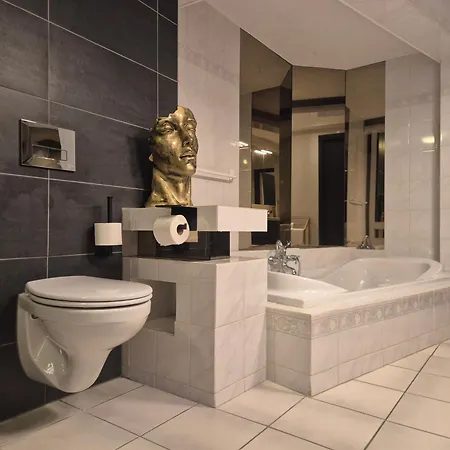 Amsterdam House شقة *
