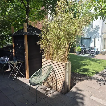 Amsterdam House Зандфорт