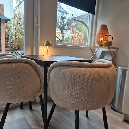 Amsterdam House 아파트 *