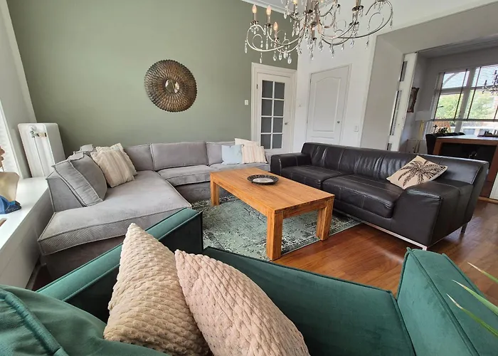 Amsterdam House 아파트