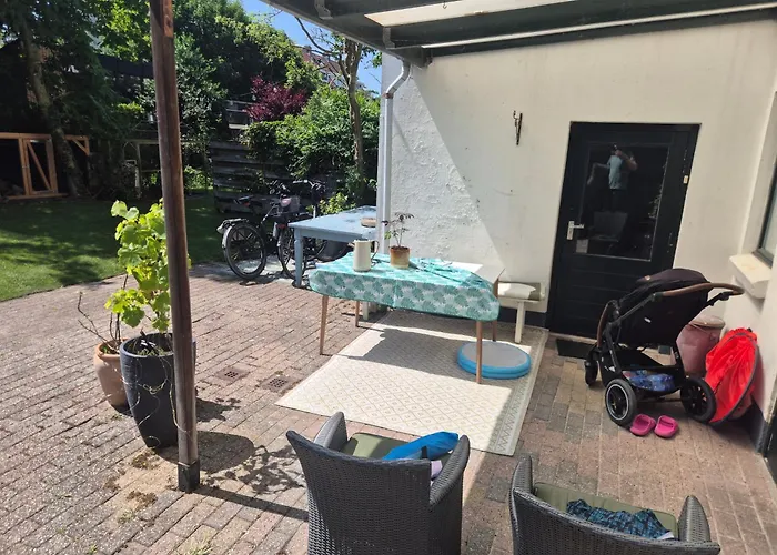 Amsterdam House 아파트